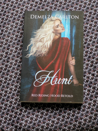 A steamy romantasy fairytale retelling of Little Red Riding Hood for fans of Sarah J Maas, ACOTAR, Raven Kennedy, Charlaine Harris, Juliet Marillier and Rebecca Yarros
