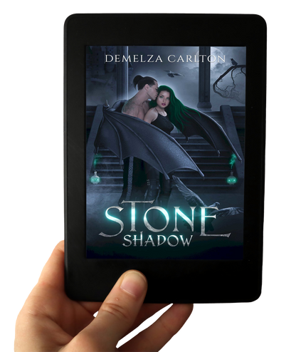  A steamy paranormal protector gargoyle monster romance tale for fans of Sarah J Maas, ACOTAR, Rebecca Yarros and Charlaine Harris